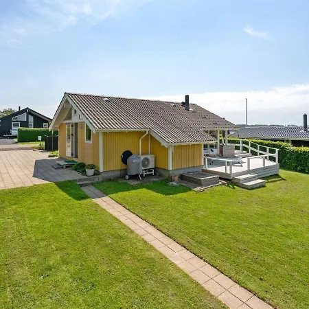 Holiday home Albantine - 150m From The Sea In Se Jutland By Interhome Hejls