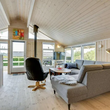 Prázdninový dům Albantine - 150m From The Sea By Interhome *