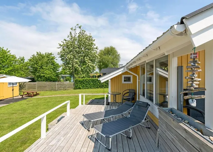 Albantine - 150m From The Sea By Interhome