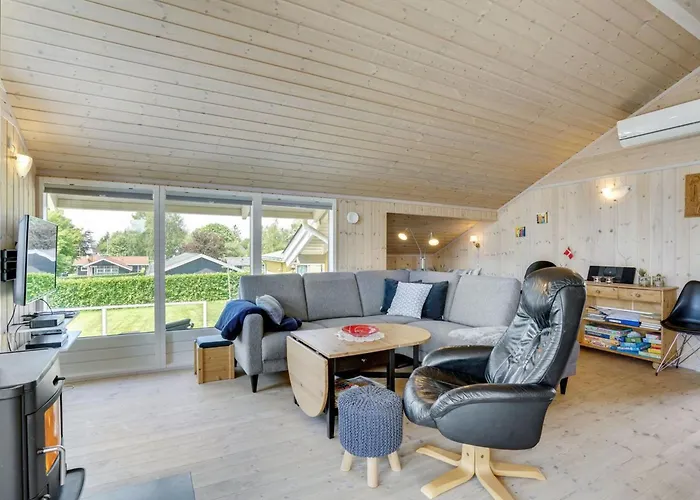 Albantine - 150m From The Sea By Interhome * Hejls